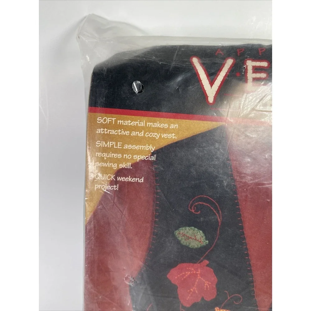Vintage New DIMENSIONS 62089 Applique Vest Craft Kit‎ 1996 Colors Of Autumn